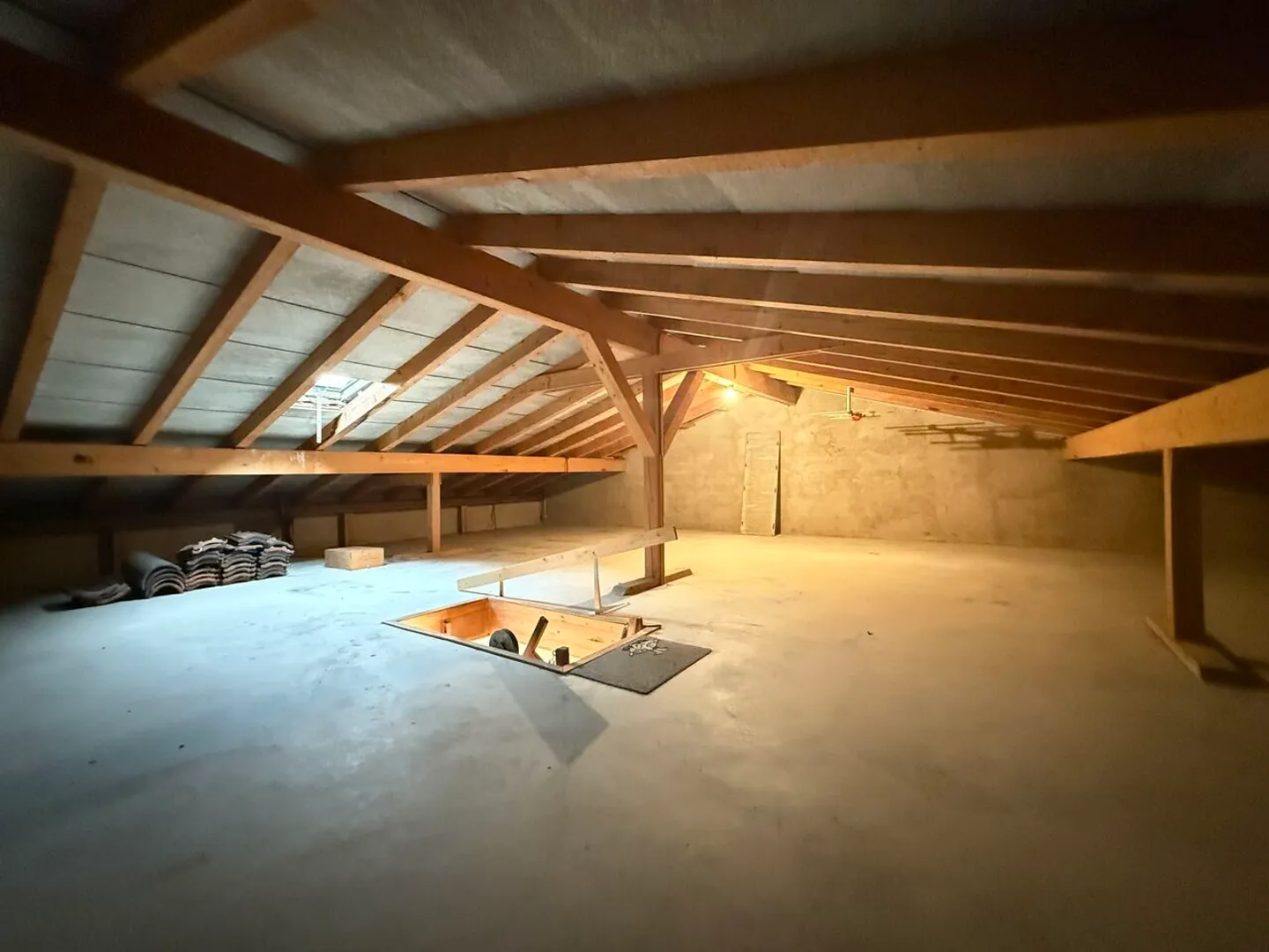 For sale in Glovelier, villa with 9.5 rooms on a large plot - Photo 6 of 13