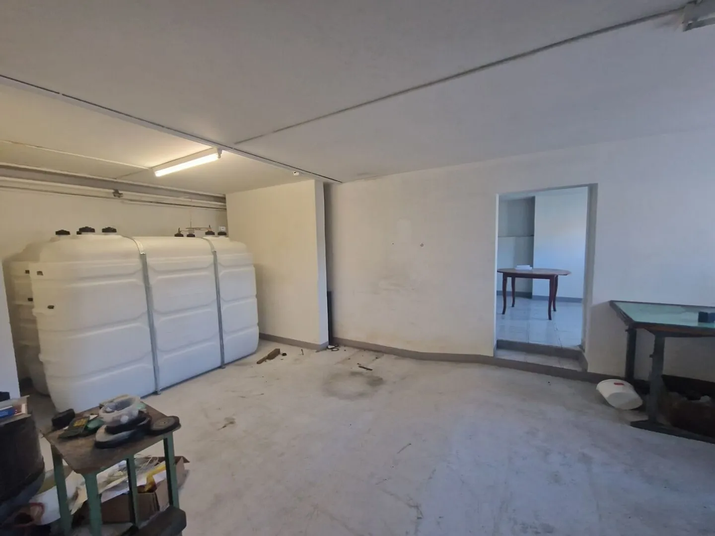 Bâtiment commercial avec appartements - Photo 7 sur 13