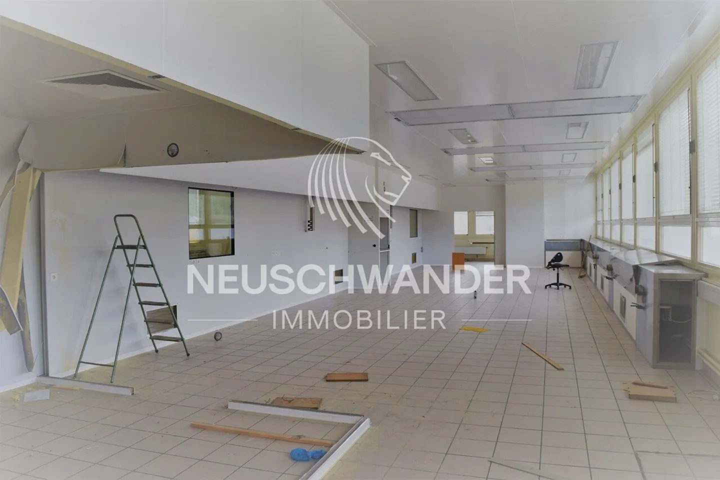 Factory - Photo 4 of 7