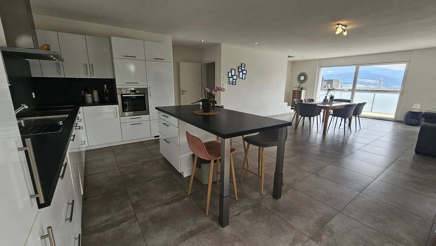 In vendita a Delémont bellissima casa a schiera di 5,5 locali - Foto 7 di 13
