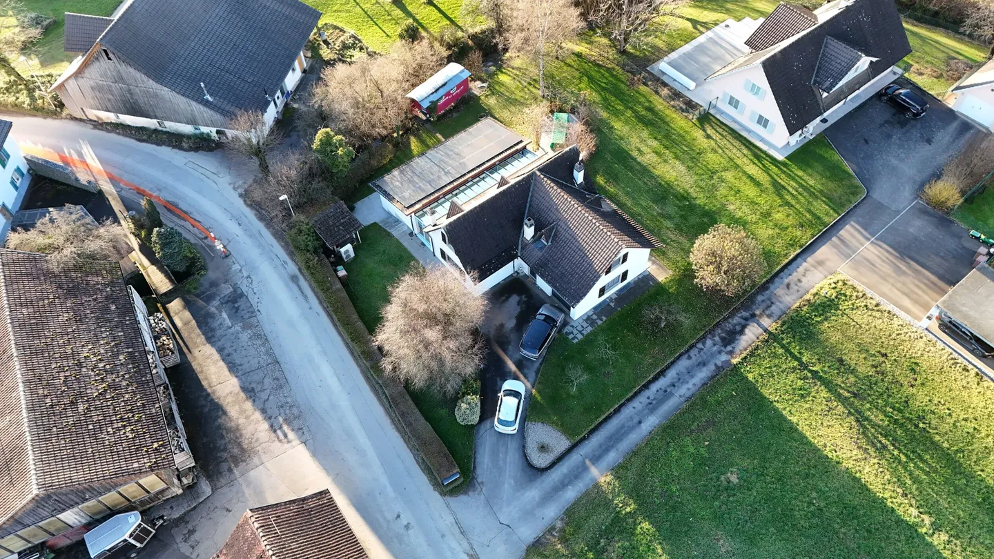 Villa mit 6,5 Zimmern auf einem Grundstück von 1.170 m² zu verkaufen in Courcelon - Foto 1 von 13