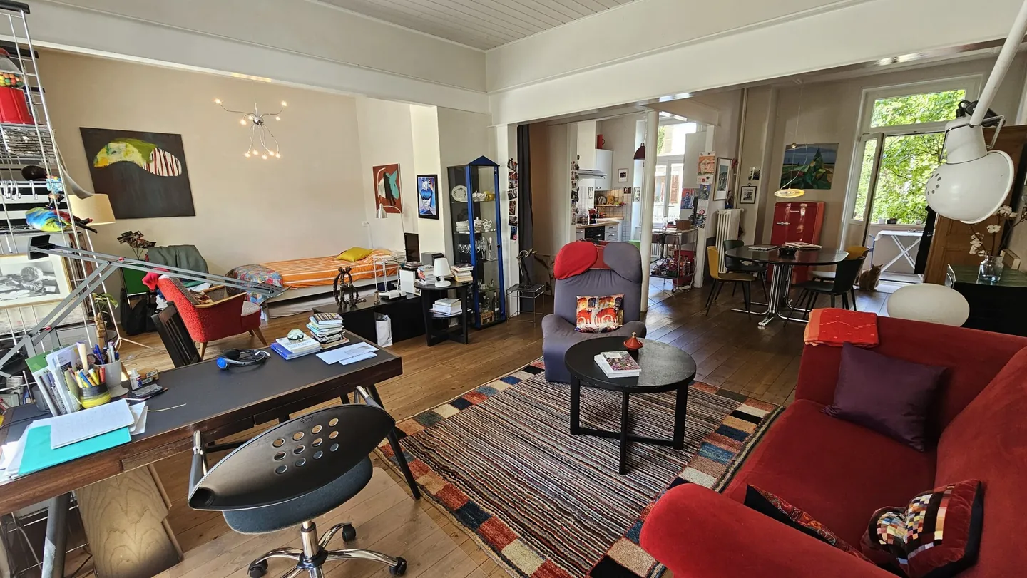 Zu verkaufen in Delémont Gebäude mit 3 Wohnungen, Terrasse und Garten - Foto 10 von 13