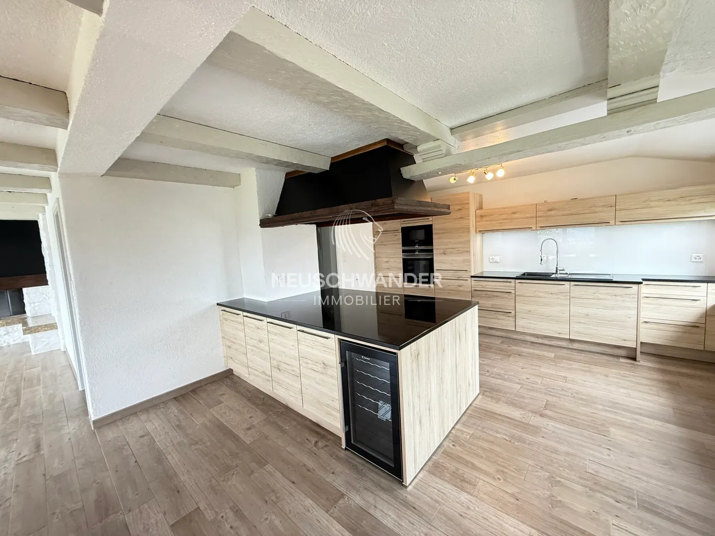 In Montavon, Gebäude mit 2 Wohnungen zu verkaufen - Foto 10 von 13