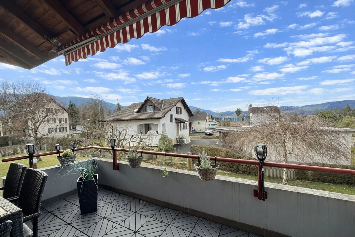 4,5-Zimmer-Wohnung mit Mezzanin in Bassecourt zu verkaufen - Foto 8 von 13