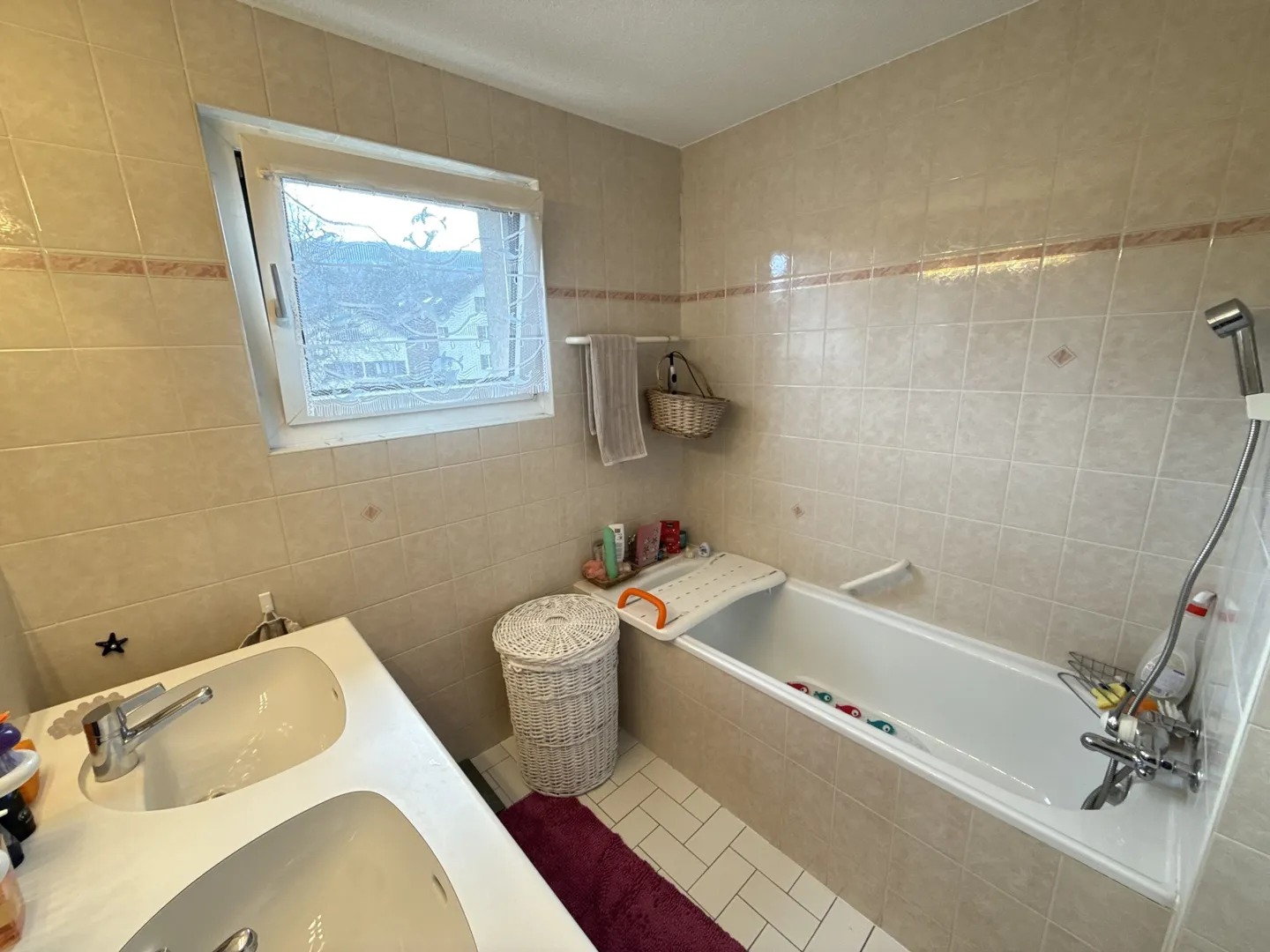 4,5-Zimmer-Wohnung mit Mezzanin in Bassecourt zu verkaufen - Foto 11 von 13