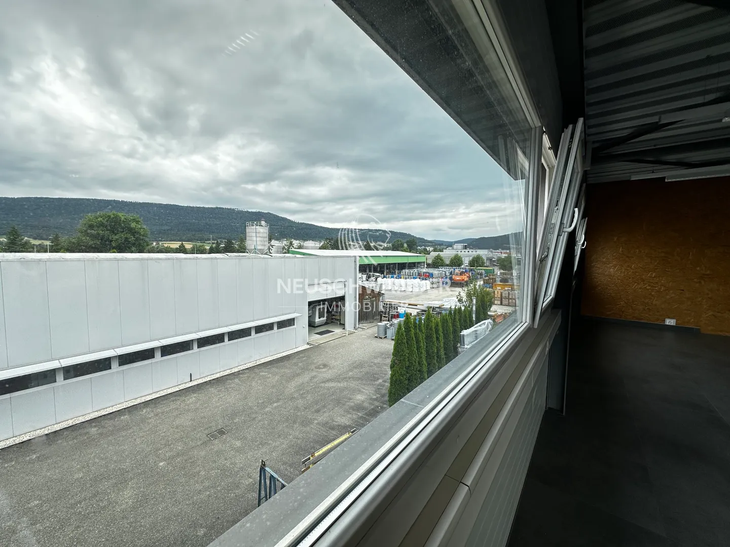 Gemischt genutztes Gebäude - Foto 5 von 13