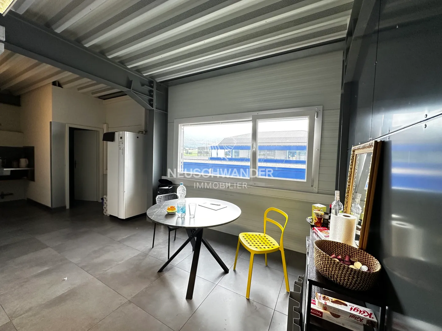 Gemischt genutztes Gebäude - Foto 6 von 13