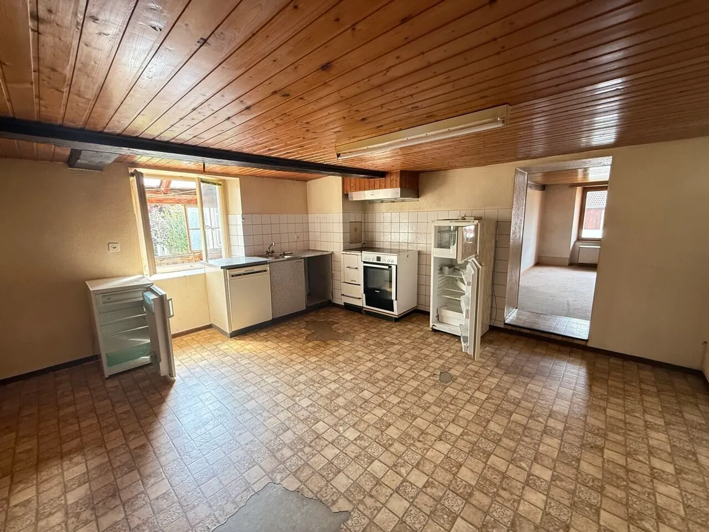 For sale in Courfaivre house with 2 apartments to renovate - Photo 9 of 13