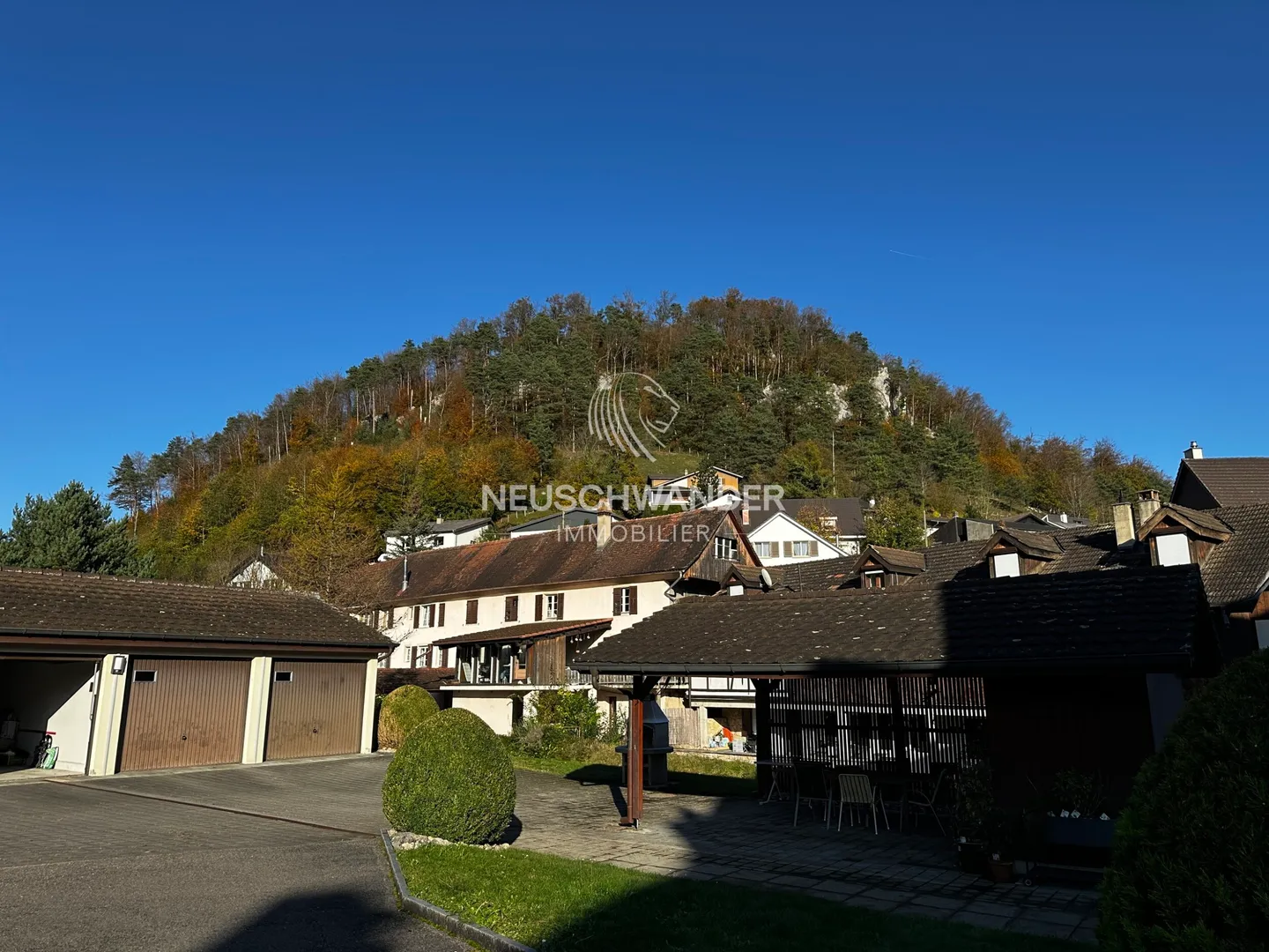 Mietshaus - Foto 2 von 13