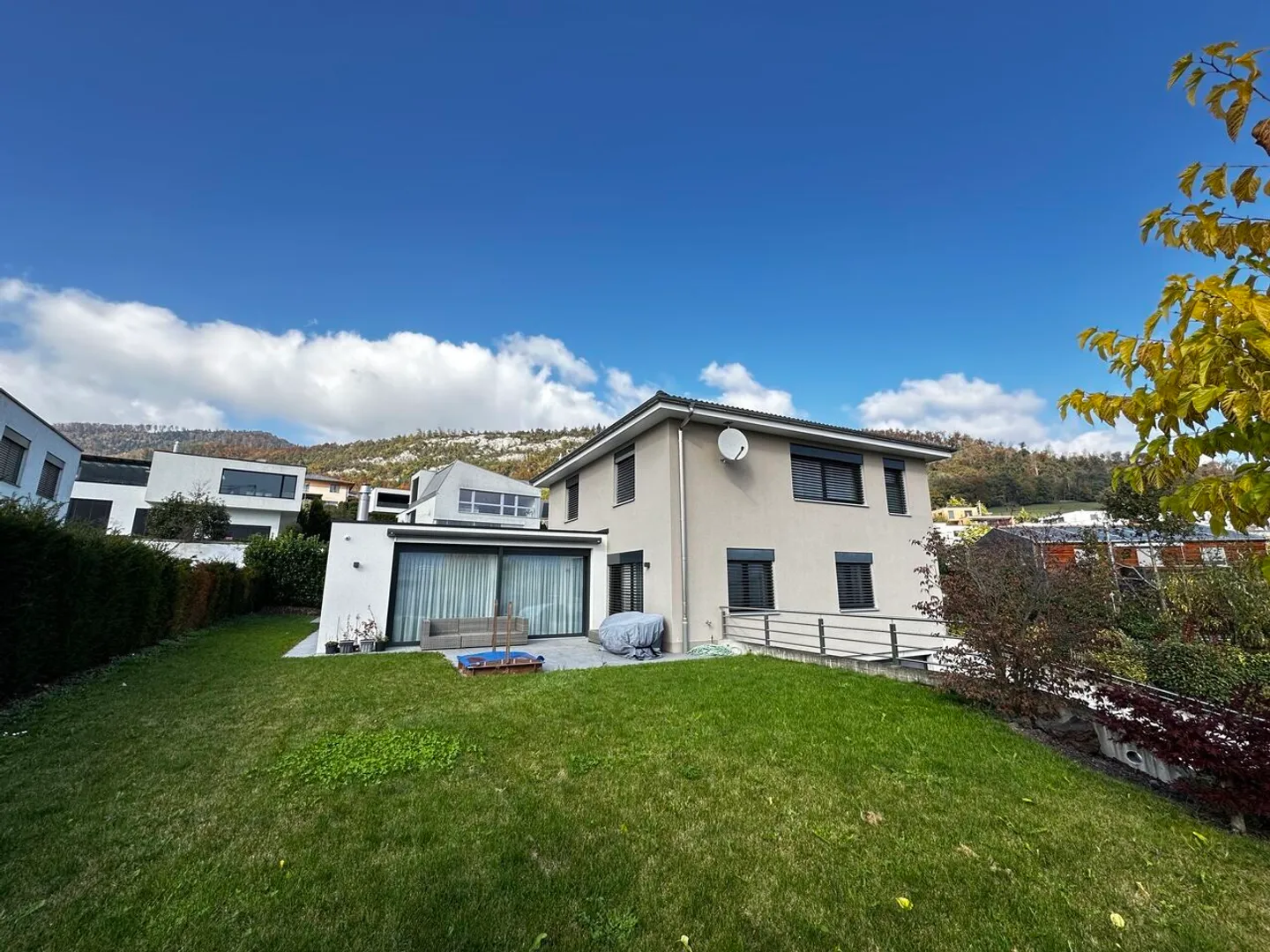 Villa - Foto 1 von 13