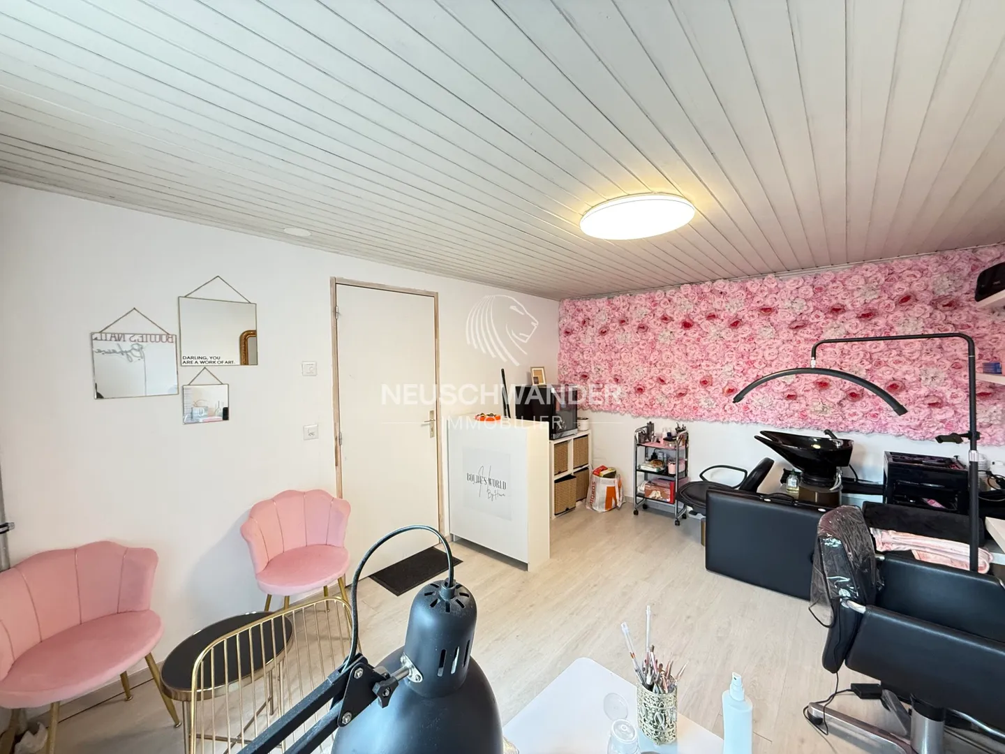 Edificio di rendimento - Foto 5 di 12