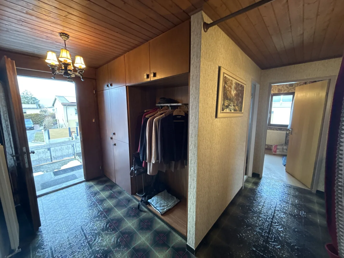 For sale in Courroux individual house with 4.5 rooms - Photo 6 of 13