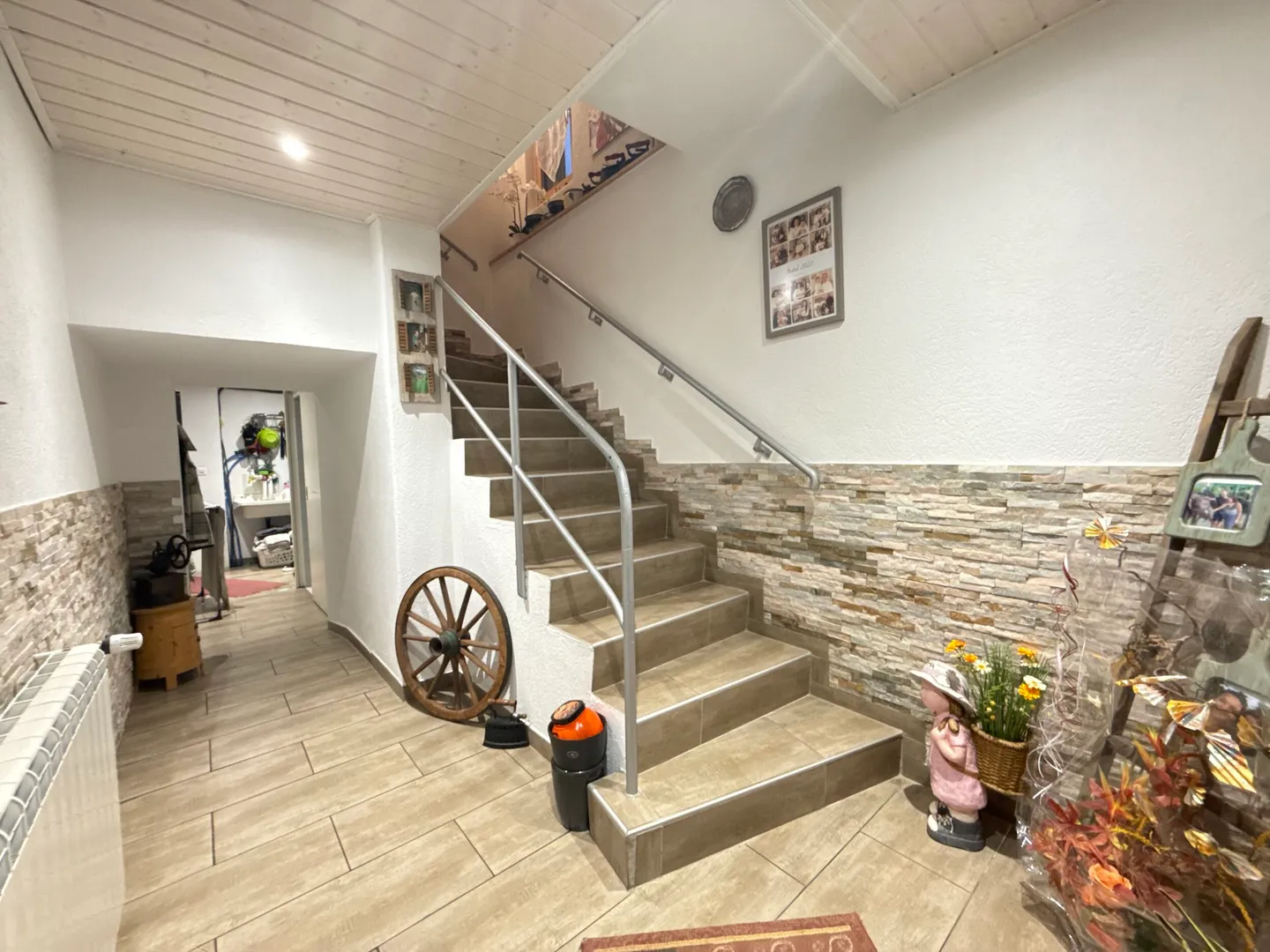 For sale in Courrendlin, 4.5-room house - Photo 2 of 11