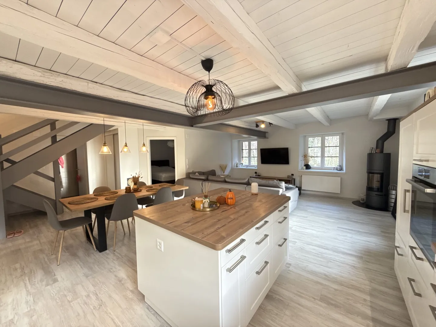 In vendita a Roches, appartamento duplex di 6,5 locali - Foto 2 di 13