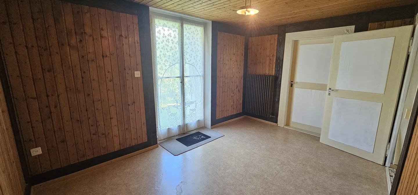 Zu verkaufen in Perrefitte, 7,5-Zimmer-Haus zu renovieren - Foto 6 von 13