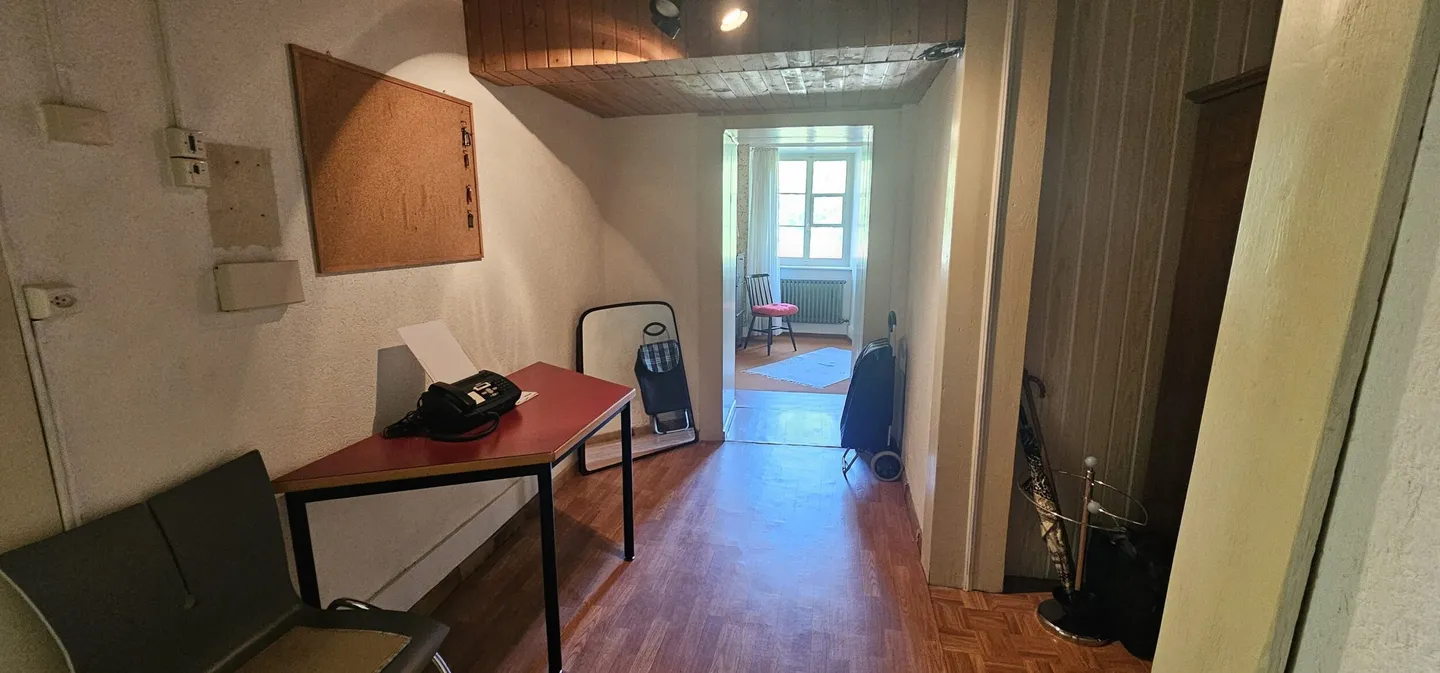 Zu verkaufen in Perrefitte, 7,5-Zimmer-Haus zu renovieren - Foto 8 von 13