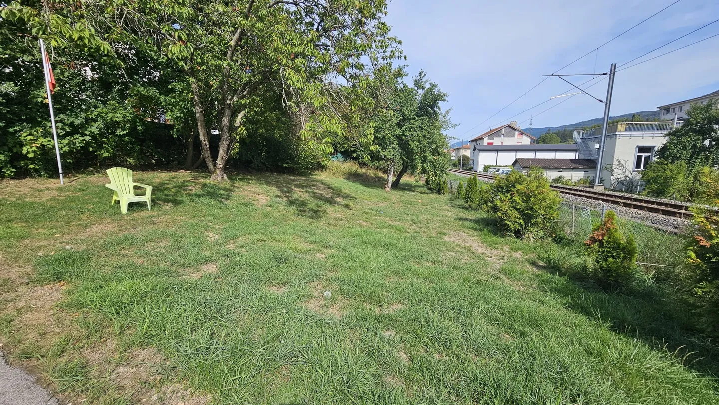 For sale in Bévilard old farm with 2 apartments - Photo 7 of 13