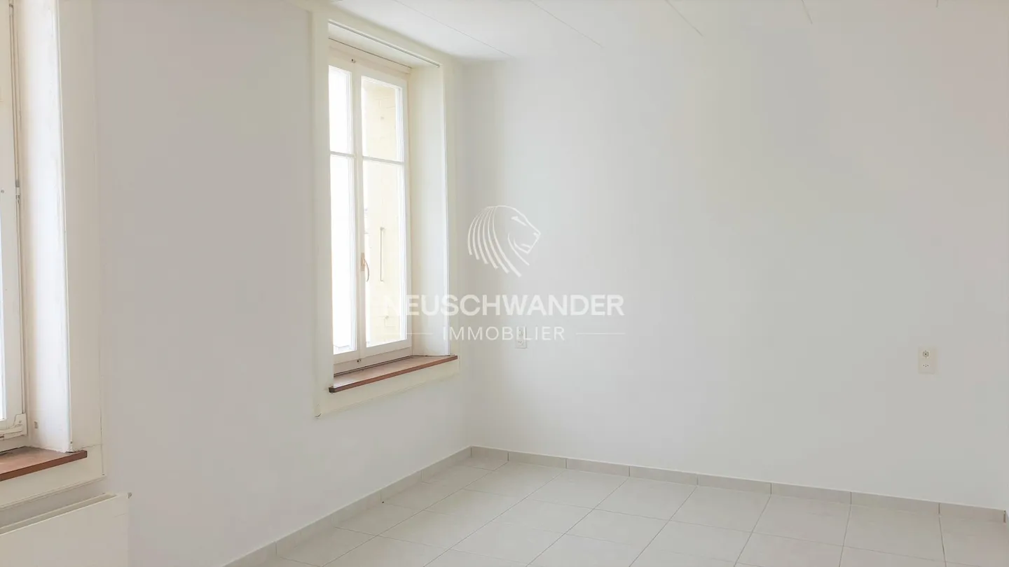 Building with 3 apartments for sale in Reconvilier - Photo 4 of 13