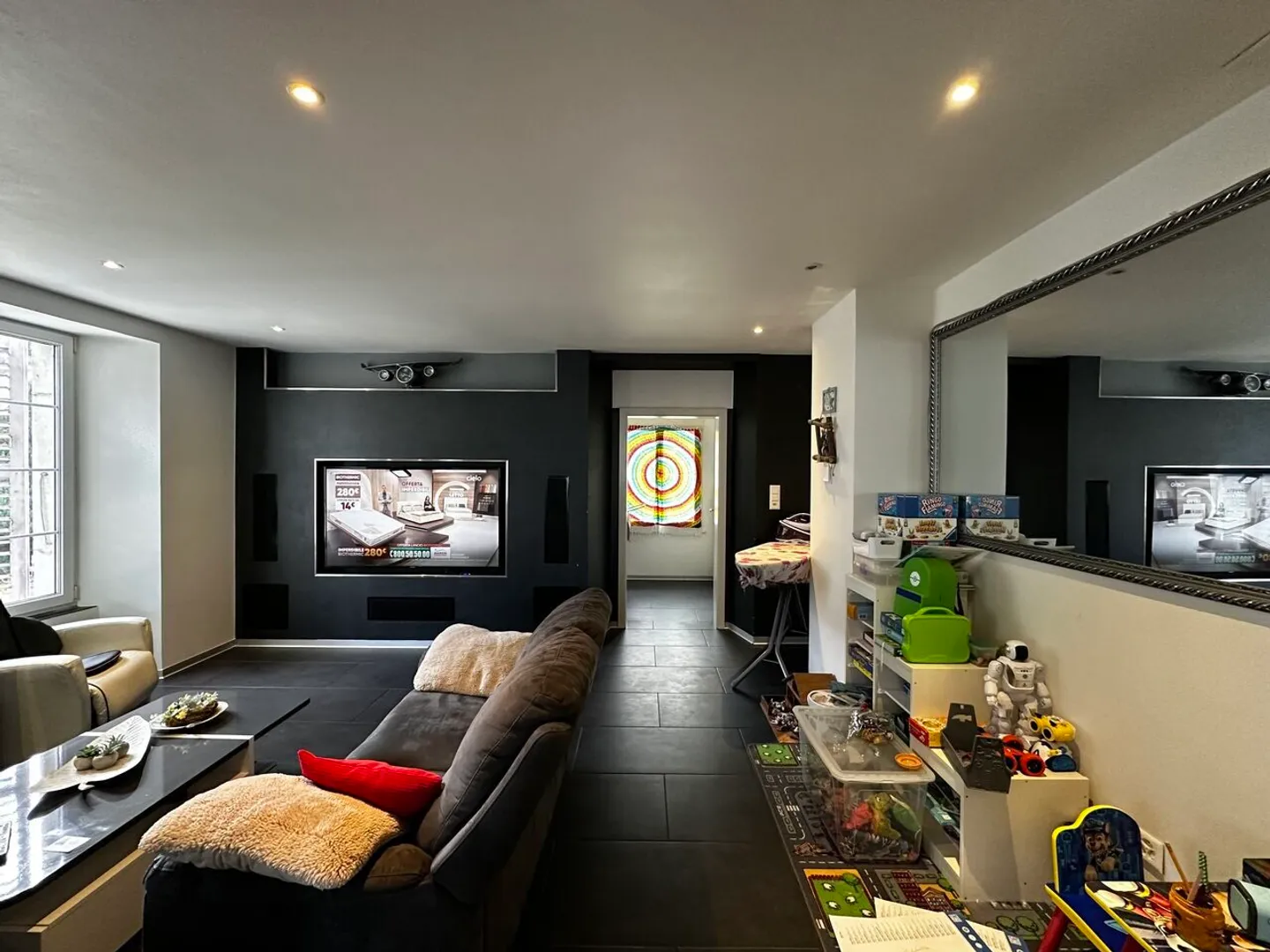 Spacious 6.5-room apartment for sale on the 1st floor in Sonceboz - Photo 4 of 13