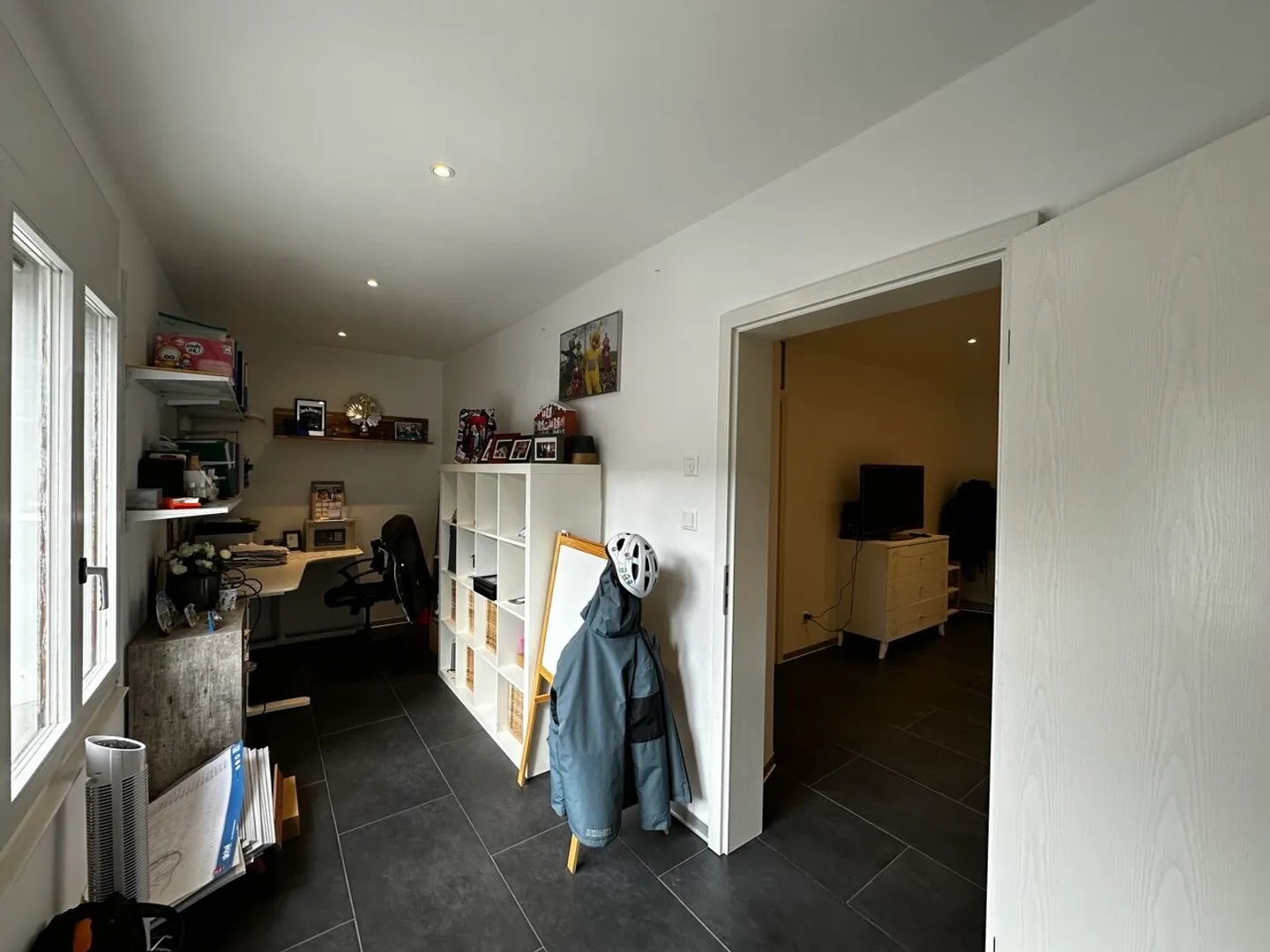 Spacious 6.5-room apartment for sale on the 1st floor in Sonceboz - Photo 5 of 13