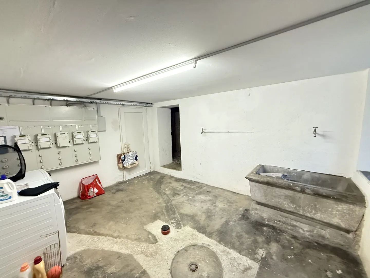 In Moutier zu verkaufen, ein Renditegebäude mit 5 vermieteten Wohnungen - Foto 10 von 13
