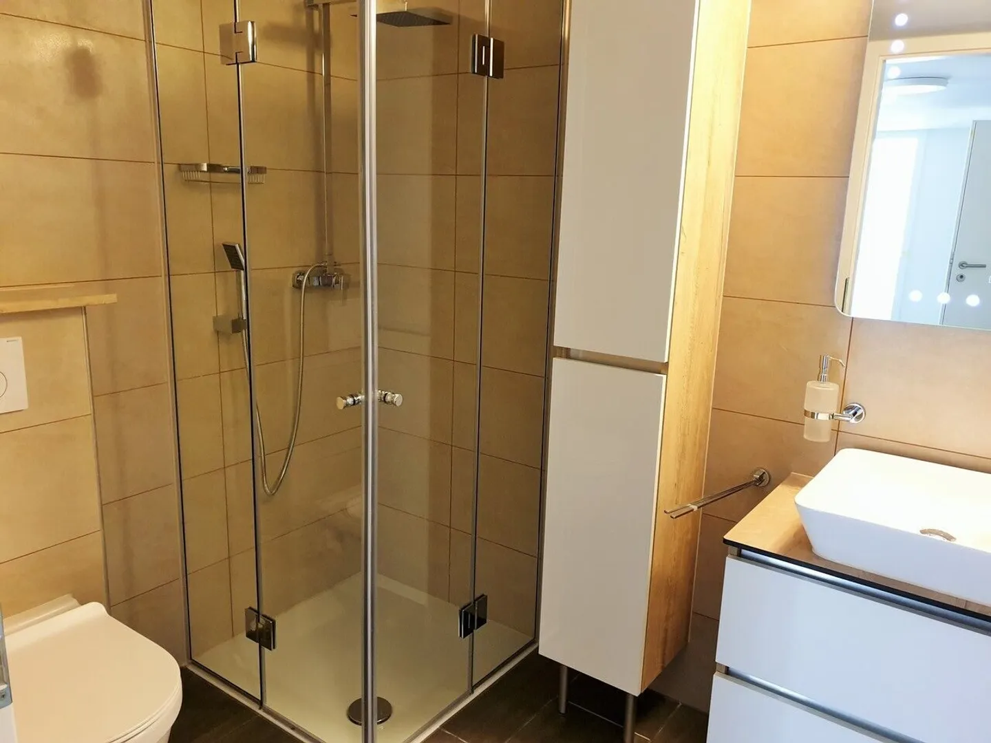 Edificio di rendimento - Foto 6 di 7