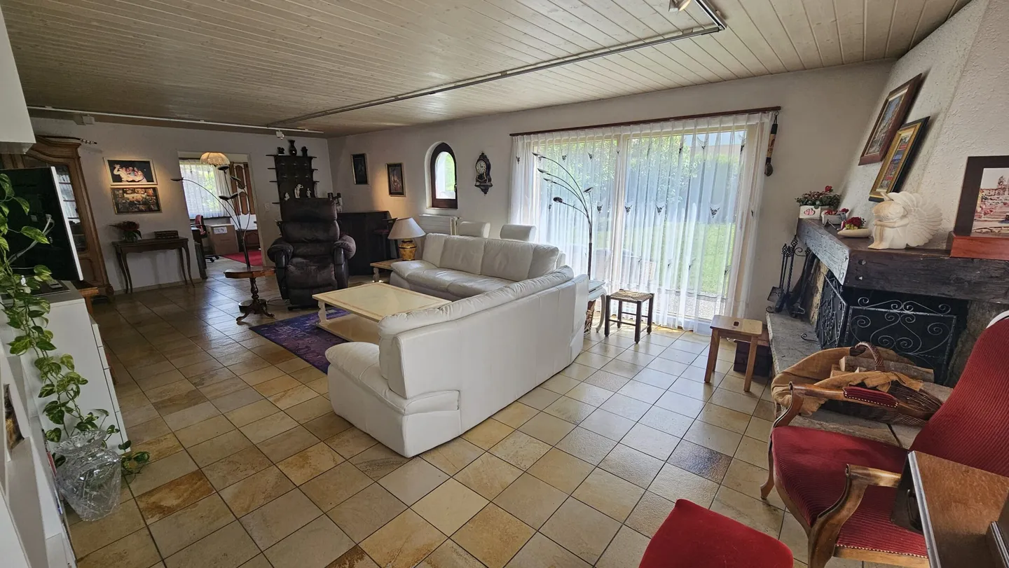Charmante Maison Familiale à Moutier - Photo 6 sur 13