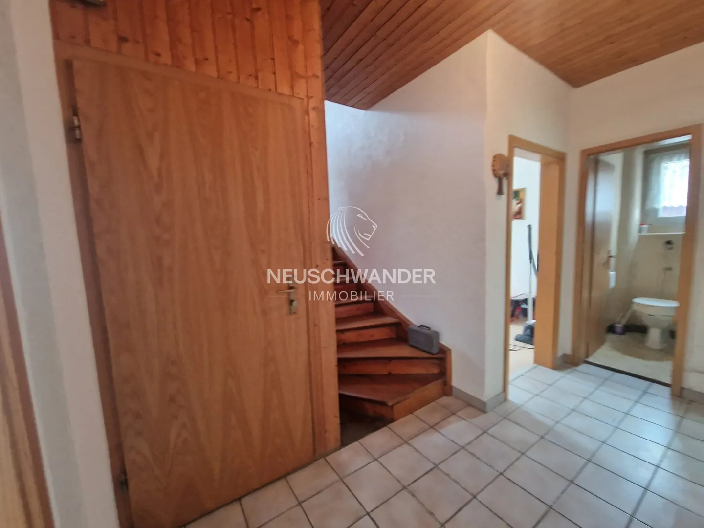 Einfamilienhaus - Foto 8 von 10