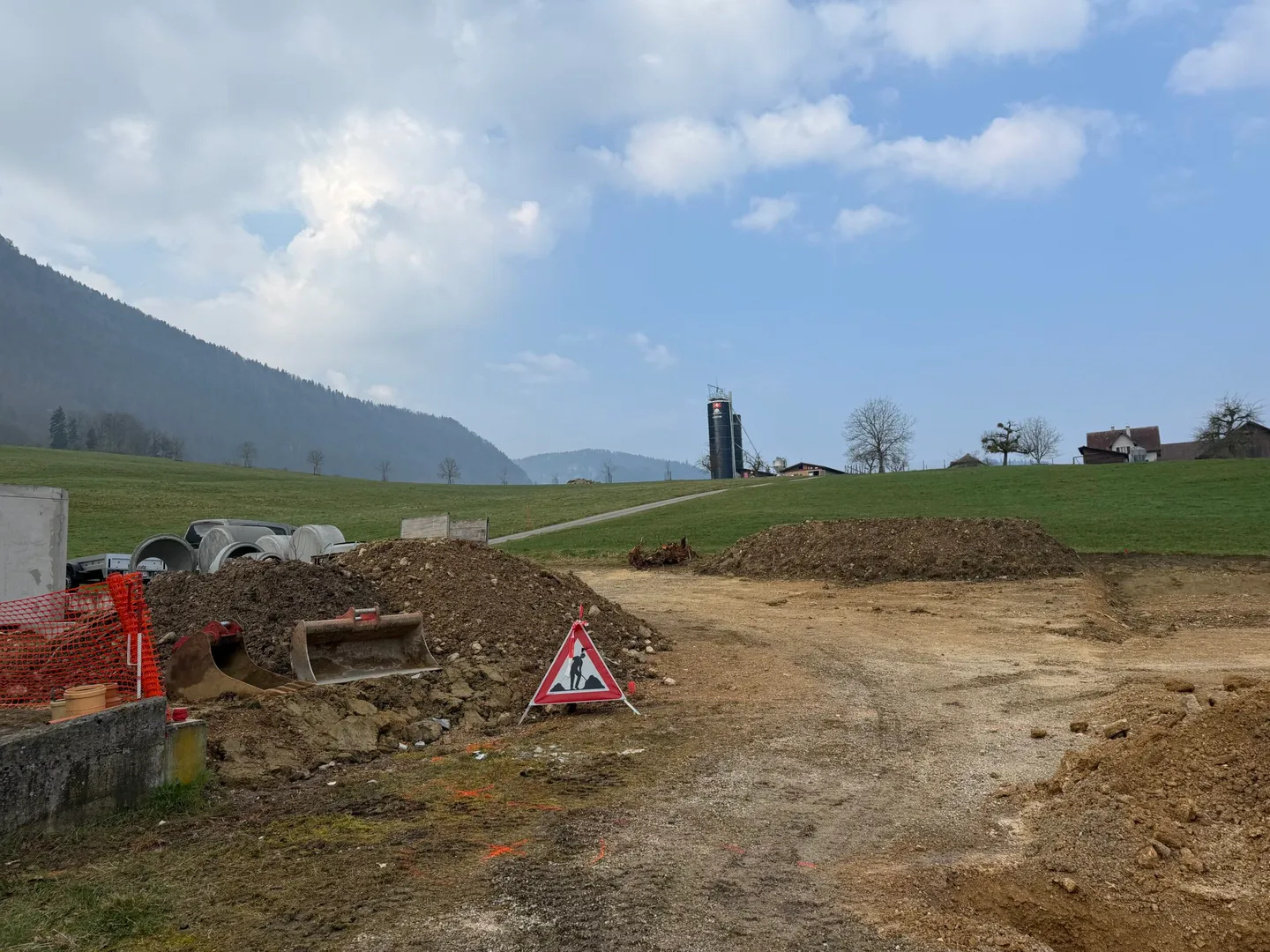 For sale in Moutier, new 5.5-room house with a plot of 615m² - Photo 6 of 6