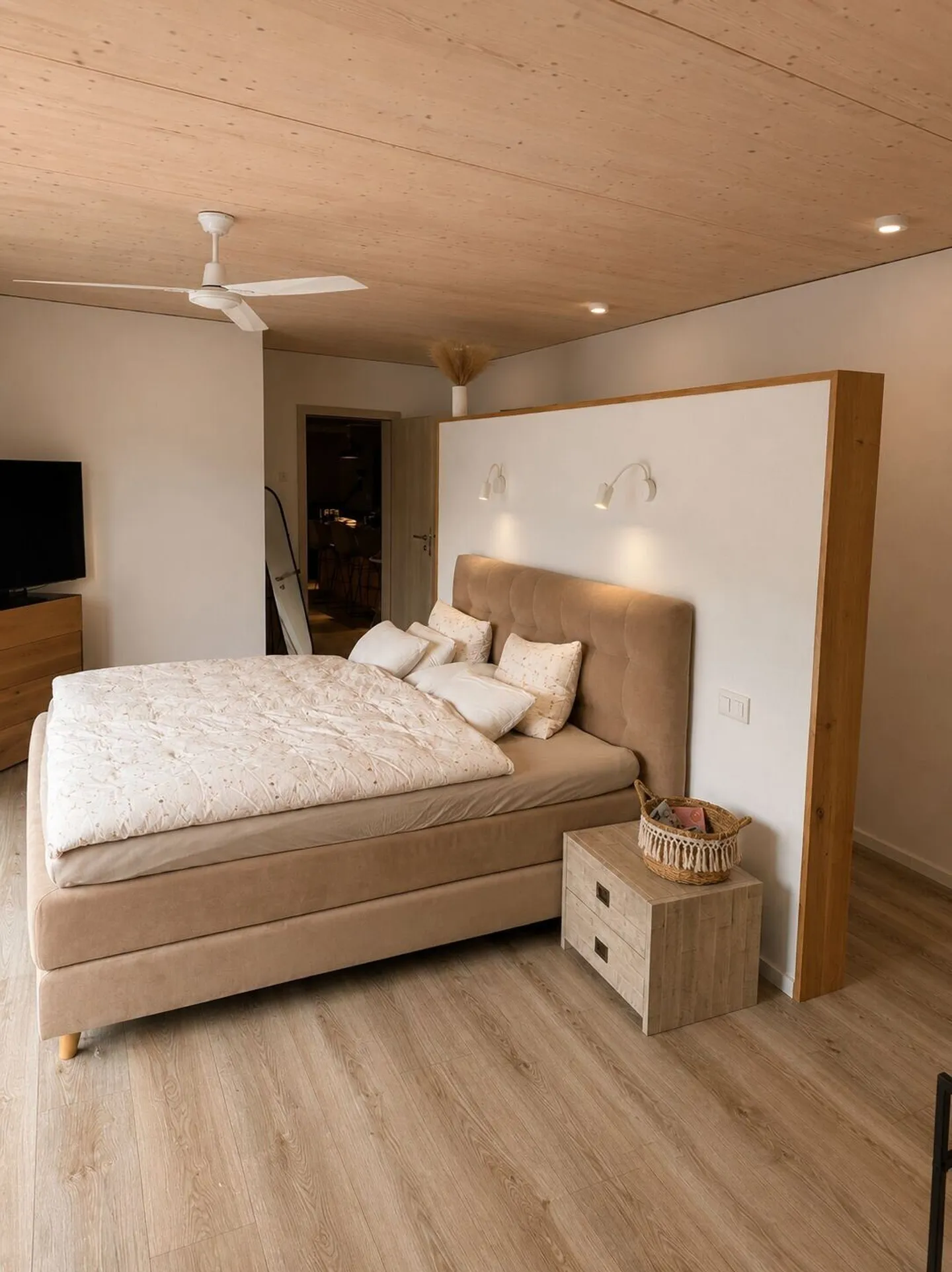 Propriété contemporaine avec annexe - Photo 6 sur 13