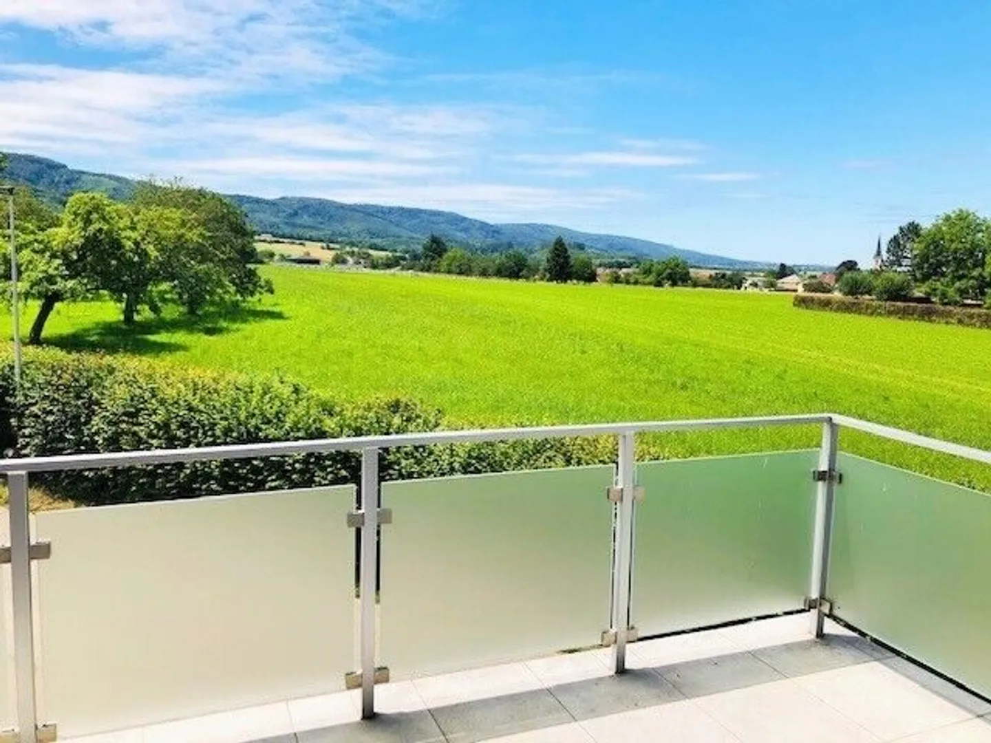 Schönes Gebäude mit 8 renovierten Wohnungen zu verkaufen in Courgenay - Foto 7 von 13