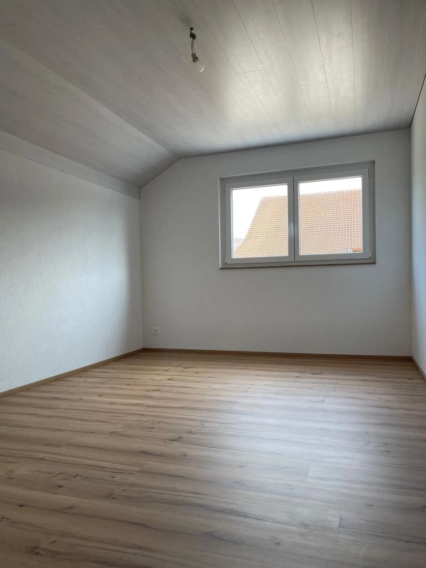 For sale charming family house of 6.5 rooms in Cornol - Photo 10 of 13