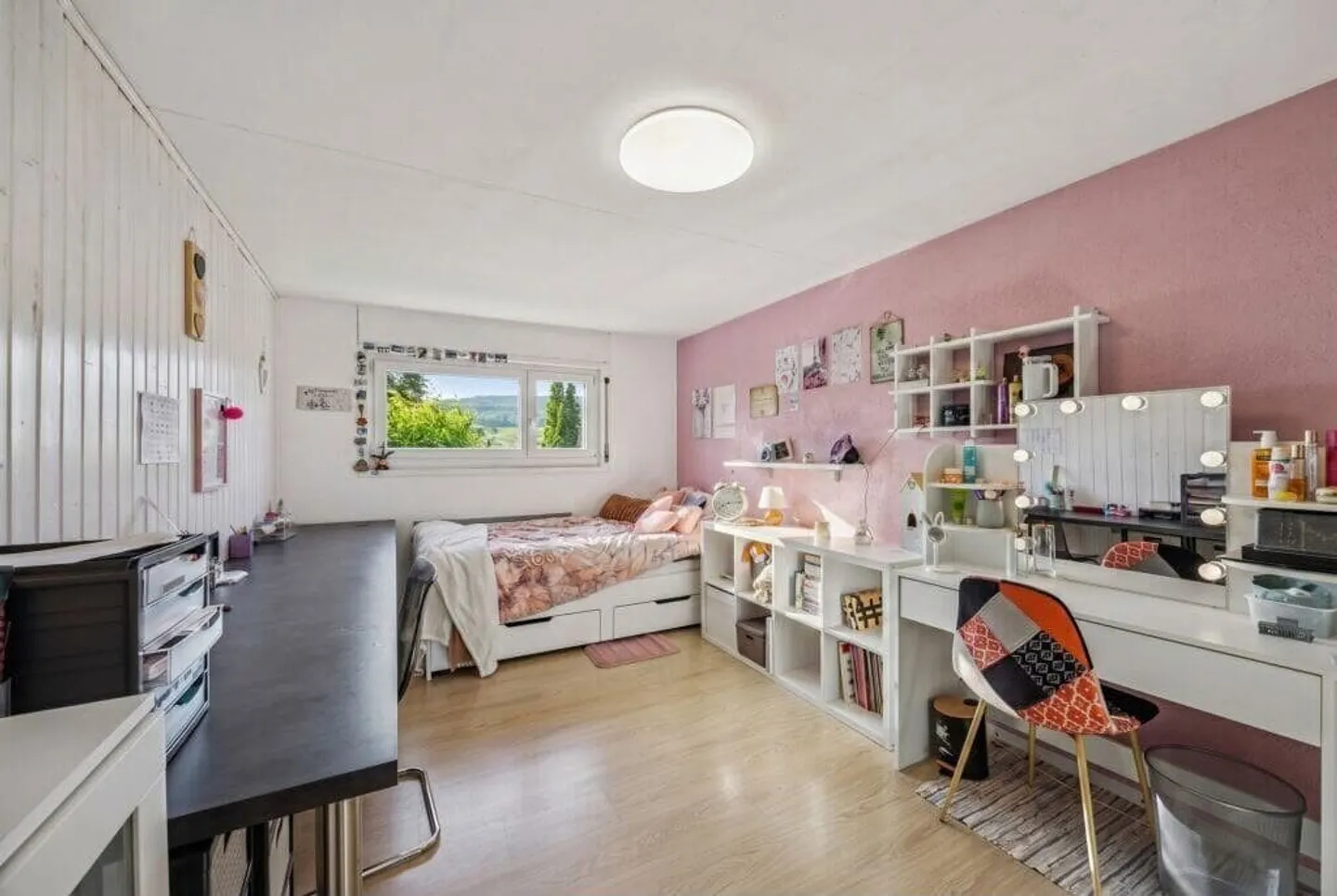 Familienhaus mit 5,5 Zimmern in Fontenais zu verkaufen - Foto 12 von 13