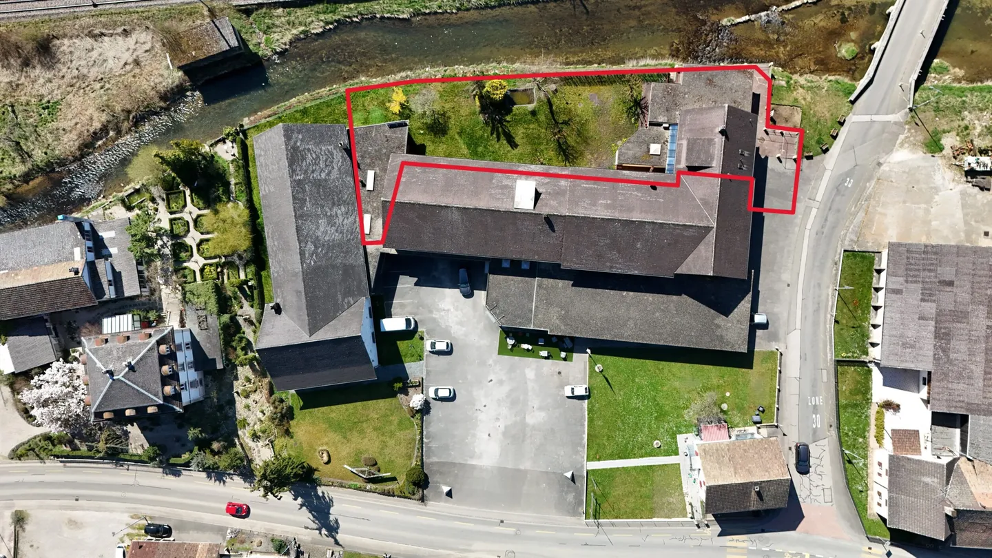 Zu verkaufen in Buix, Mietshaus mit 3 Wohnungen - Foto 2 von 13