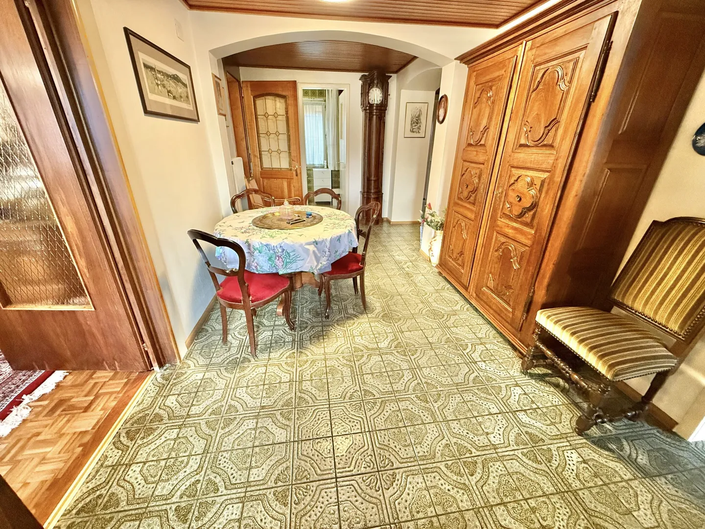 Zu verkaufen in Buix, Mietshaus mit 3 Wohnungen - Foto 7 von 13