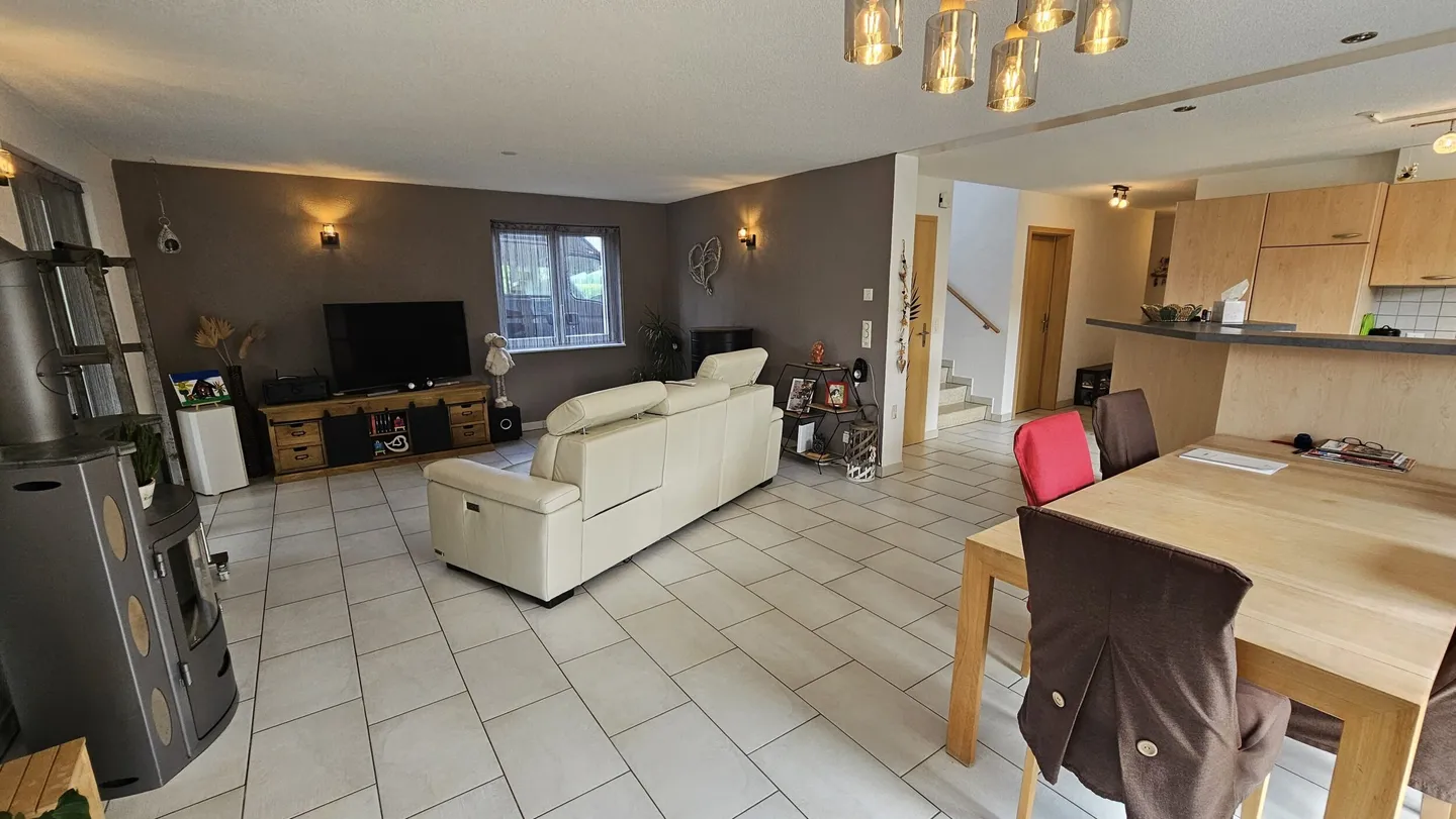 Zu verkaufen in Courgenay 6.5-Zimmer-Haus mit Pool - Foto 7 von 13