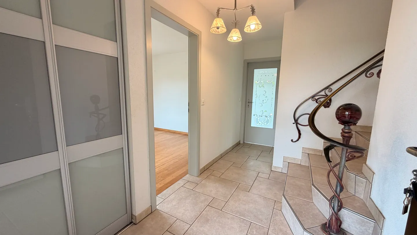 For sale 6.5-room house with garden and garages in Fahy - Photo 8 of 13