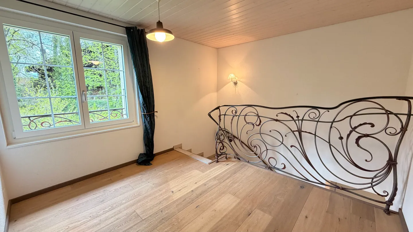 For sale 6.5-room house with garden and garages in Fahy - Photo 10 of 13