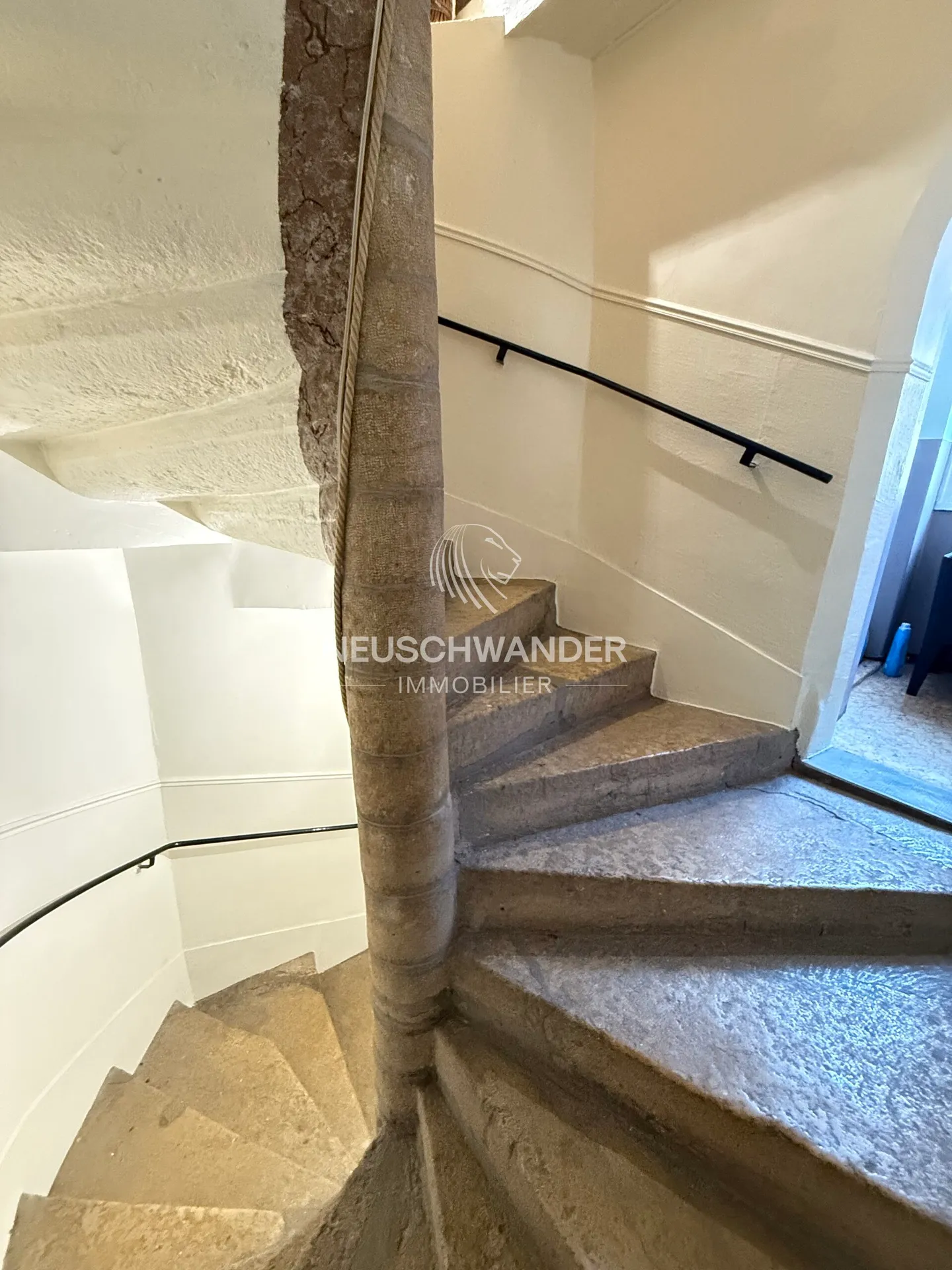 PPE Apartment - Photo 6 of 10