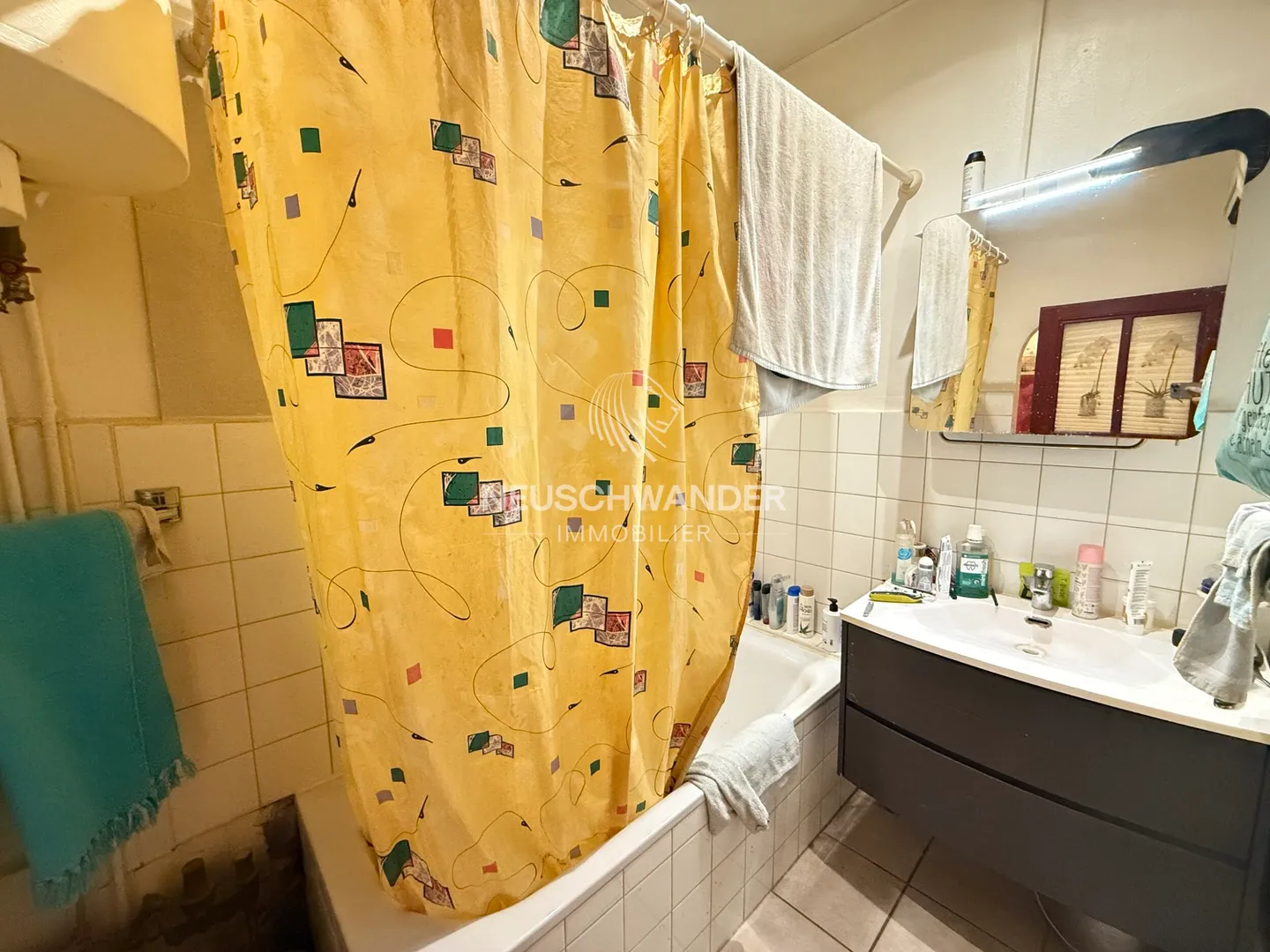 PPE Apartment - Photo 7 of 10