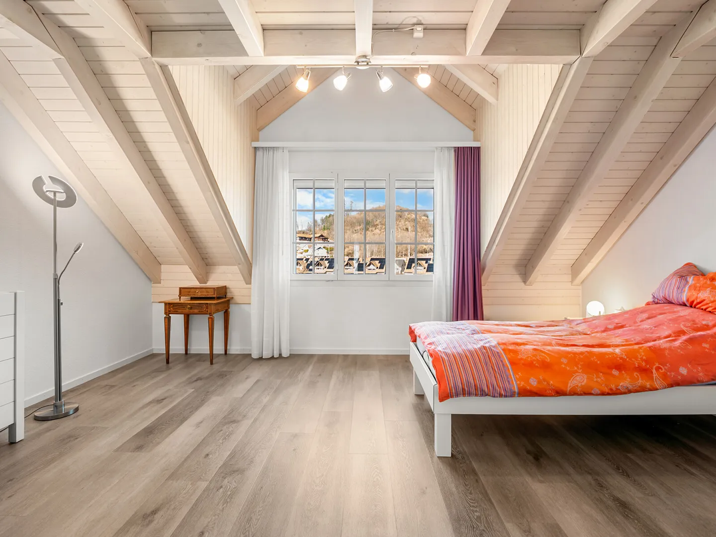 Collegamento urbano, situato in posizione tranquilla - Foto 7 di 10