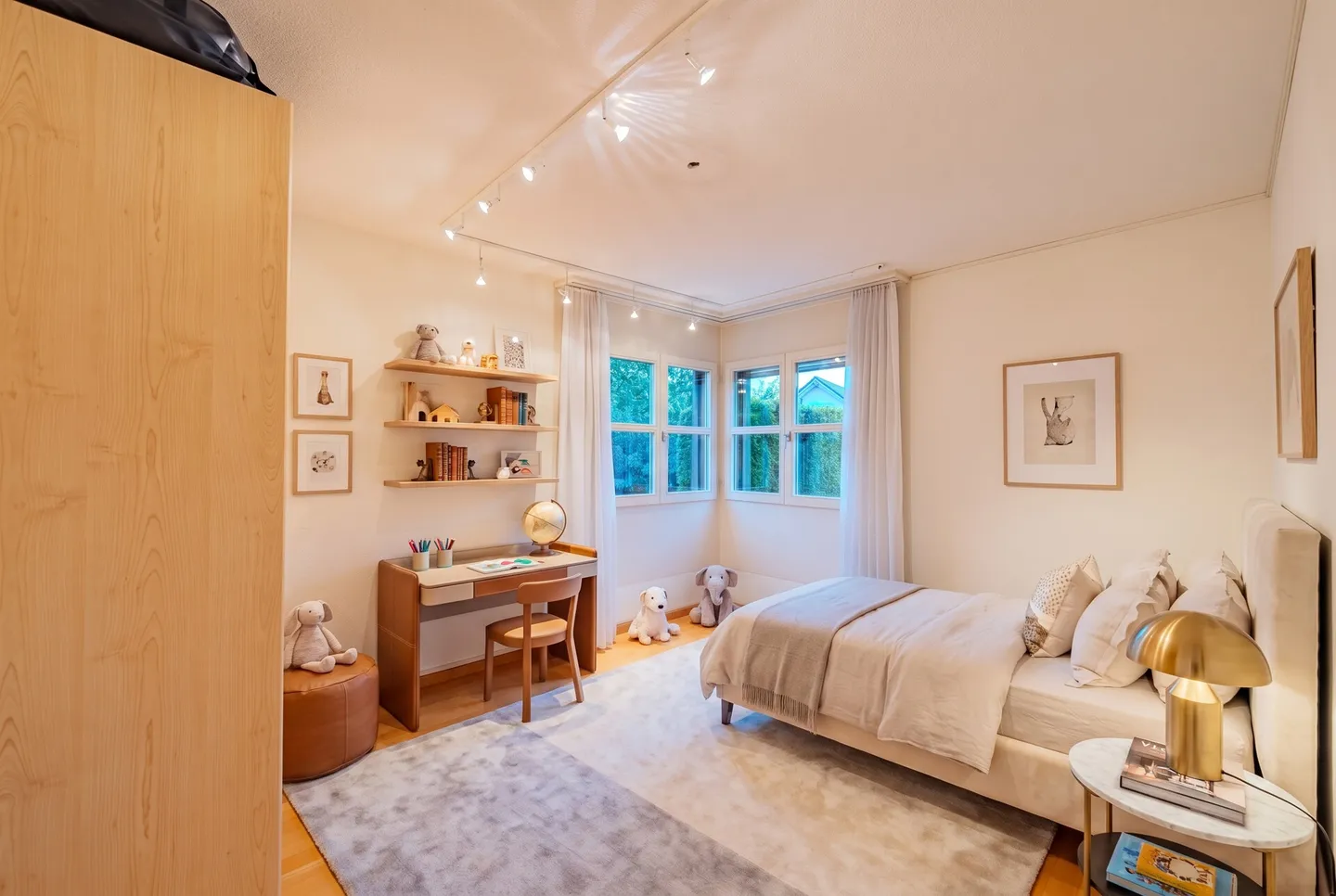 Dreamlike 5.5-room maisonette apartment with fully developed hobby room - Photo 11 of 13