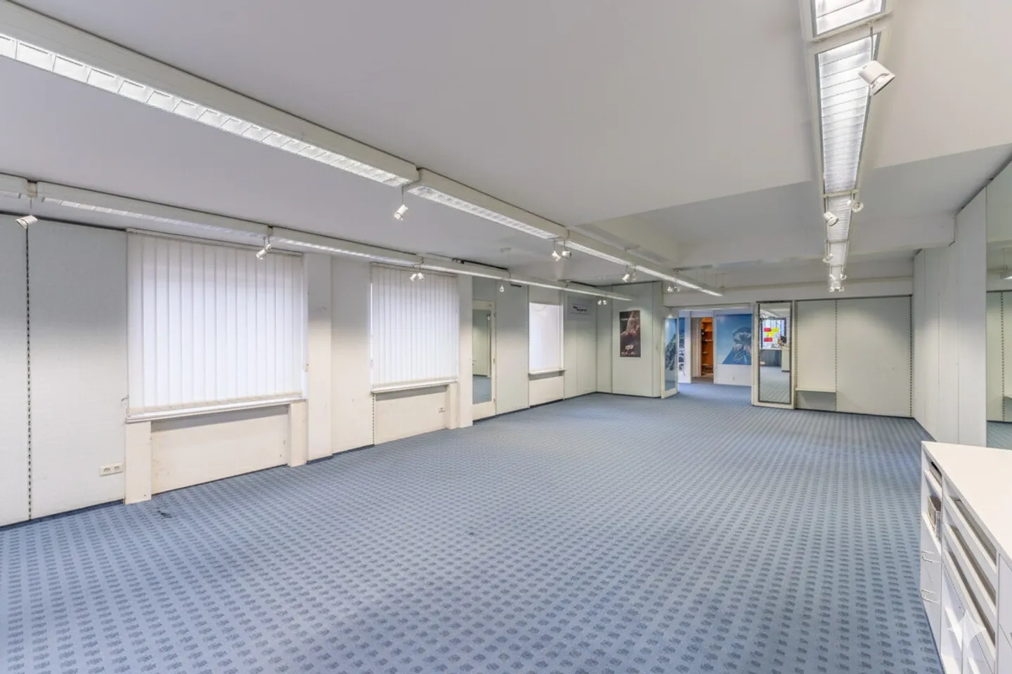 Commercial Space in the Heart of the Old Town - Photo 3 of 12