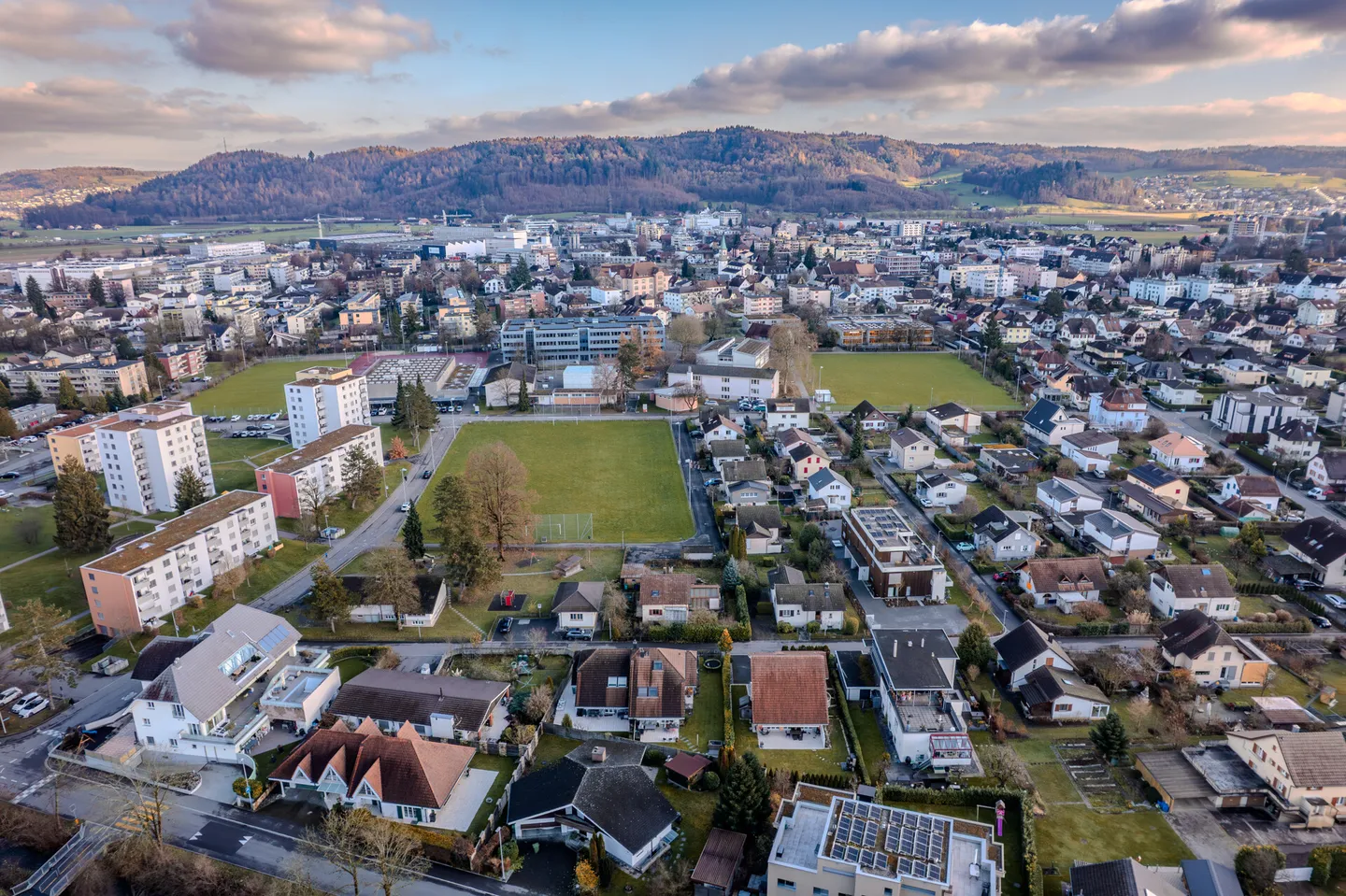 Projektiertes Mehrfamilienhaus mit 3 Wohnungen - Foto 12 von 13