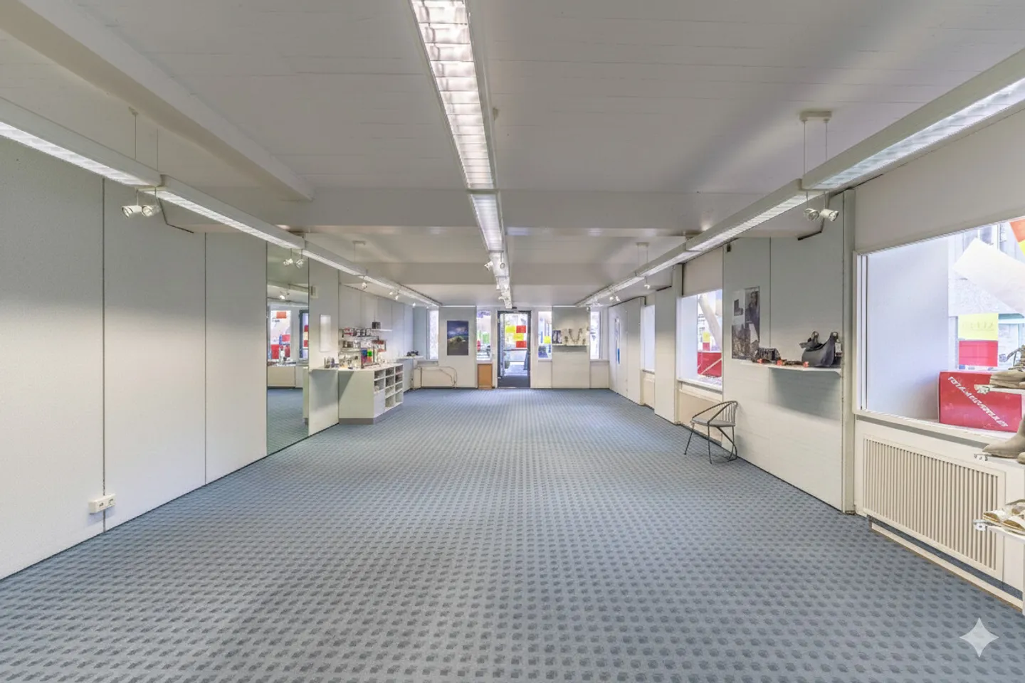 Commercial Space in the Heart of the Old Town - Photo 7 of 12