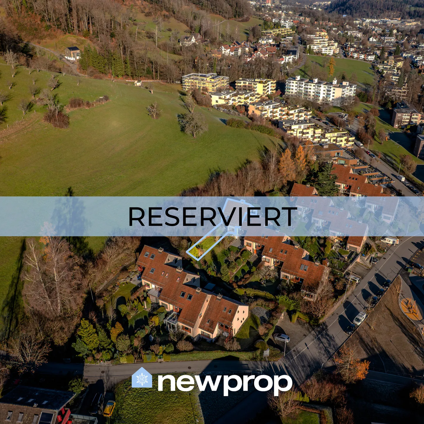 Casa a schiera di 6,5 stanze con grande giardino - Foto 1 di 13