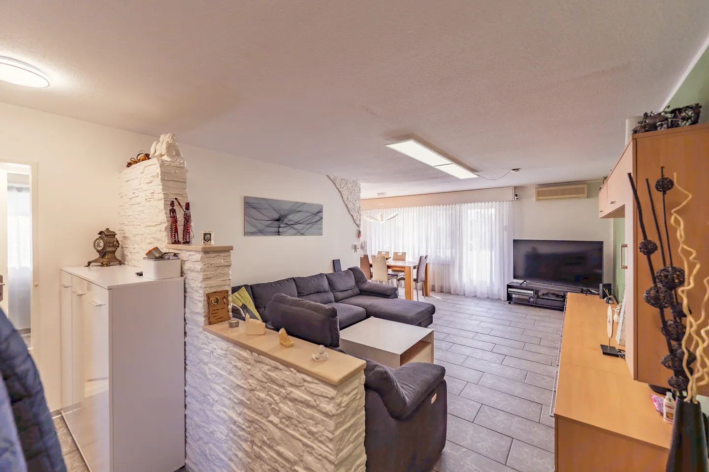 Gemütliche 3.5-Zimmer-Wohnung mit Weitsicht - Foto 3 von 13