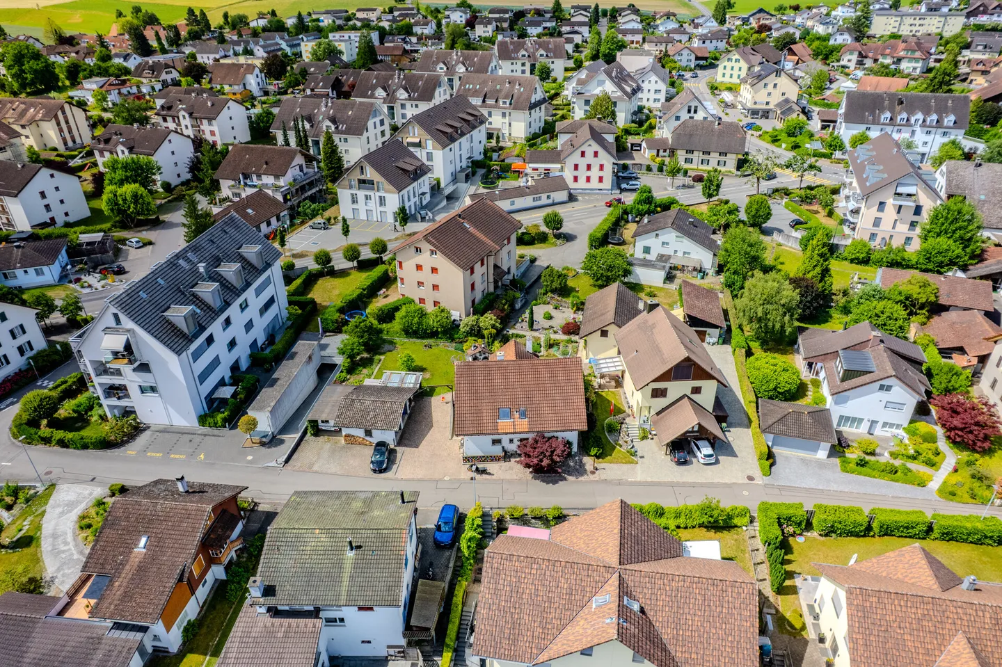 Grosszügiges Einfamilienhaus - Foto 3 von 13