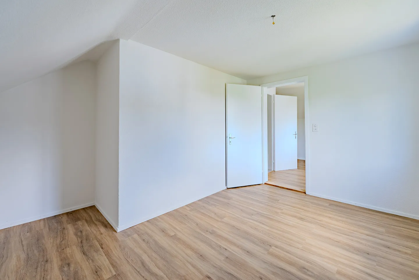 Mehrgenerationenhaus mit Potenzial - Foto 4 von 13