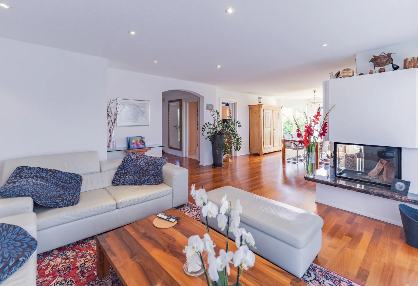 Exclusive Detached House with Wellness - Photo 2 of 13